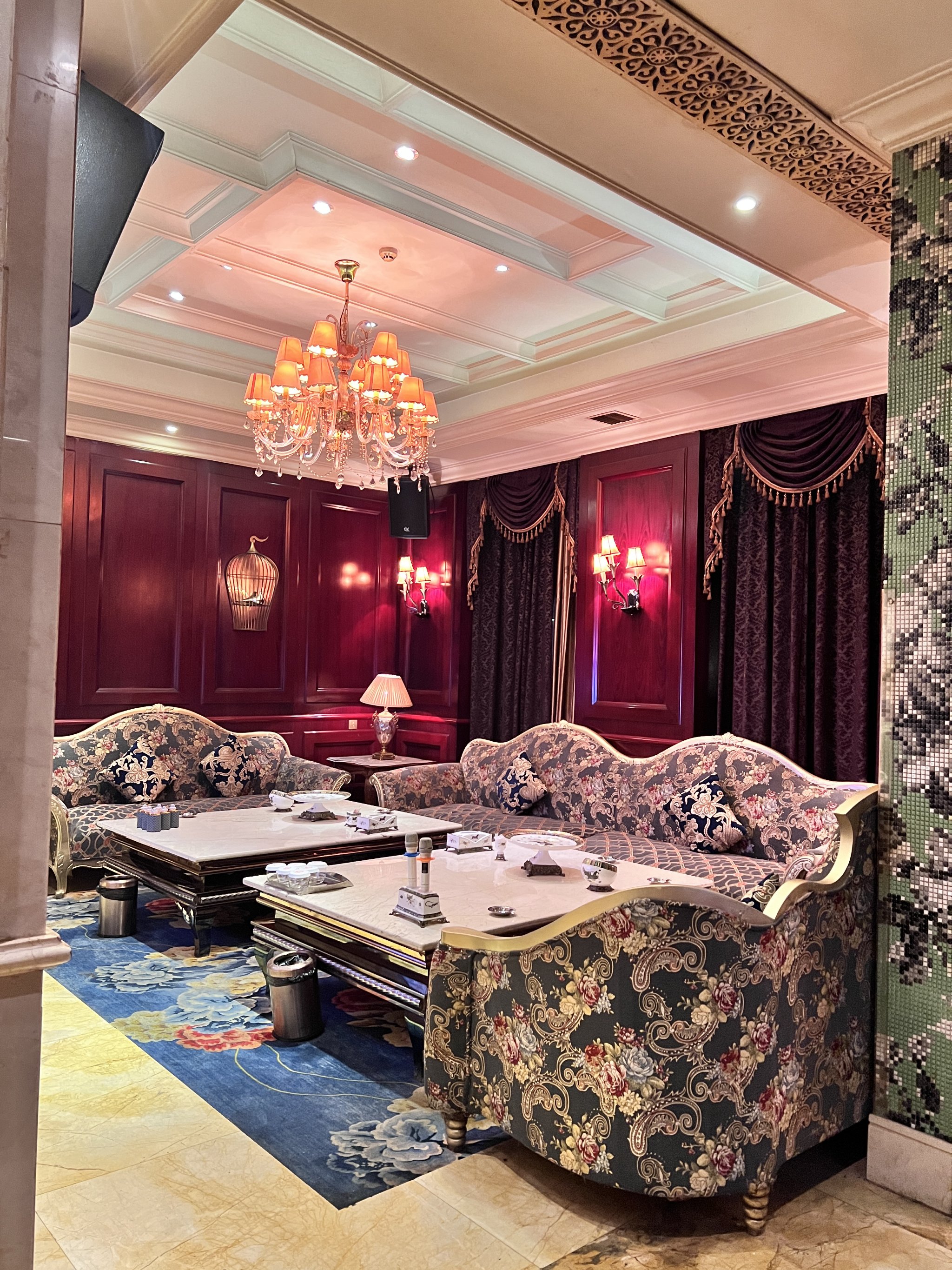 本溪商务ktv价格多少钱一个小时-明山区ktv预定